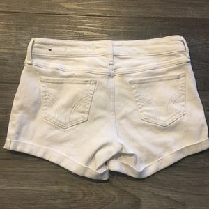 Hollister Shorts (Size 3, 26 inch waist)